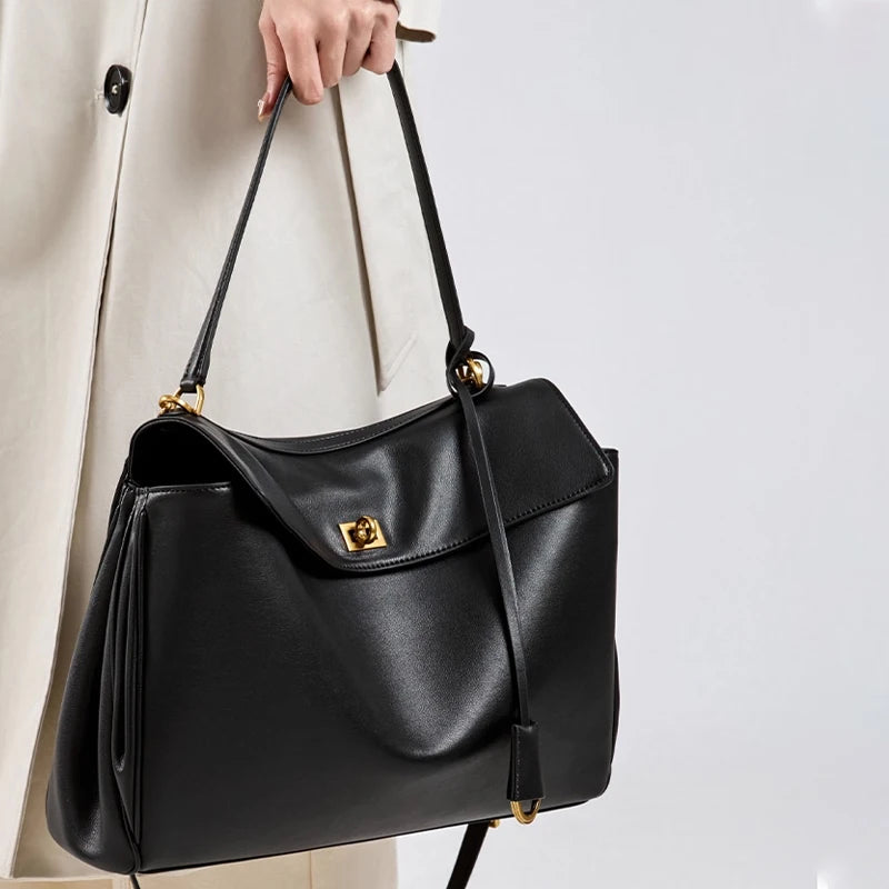 Black Leather Pocket Shoulder Tote